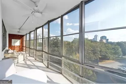 3060 Pharr Court North NW #423, Atlanta, GA 30305 - Photo 17