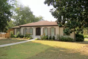 203 Angla Dr SE, Smyrna, GA 30082 - Photo 3