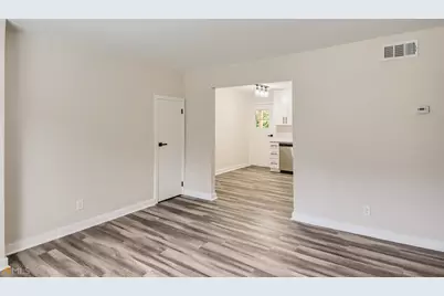 131 Cleveland Street, McDonough, GA 30253 - Photo 9