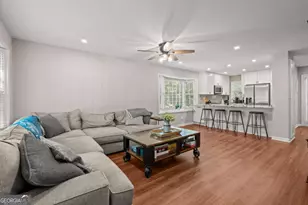 541 North White St, Carrollton, GA 30117 - Photo 3