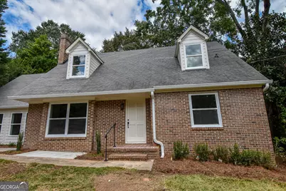 821 Bel Air Circle, Griffin, GA 30224 - Photo 7