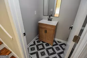 821 Bel Air Cir, Griffin, GA 30224 - Photo 15