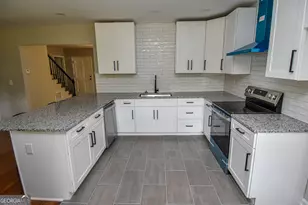 821 Bel Air Cir, Griffin, GA 30224 - Photo 29