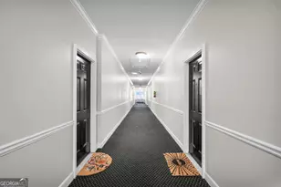 17 E 37th St, Savannah, GA 31401 - Photo 7