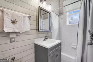 17 E 37th St, Savannah, GA 31401 - Photo 15