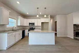 239 Cool Springs Rd, Clarkesville, GA 30523 - Photo 23