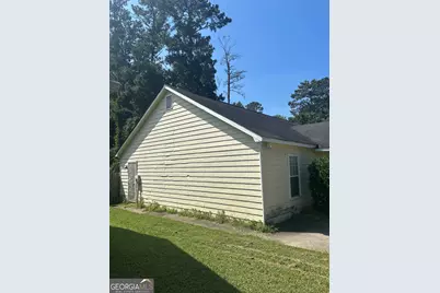 9127 Clubhouse Drive, Riverdale, GA 30274 - Photo 3