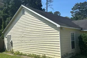 9127 Clubhouse Dr, Riverdale, GA 30274 - Photo 3