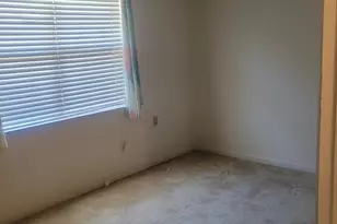 6847 Oak View Ct, Riverdale, GA 30274 - Photo 7