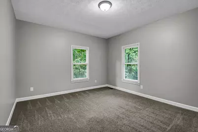 135 Little Haynes Drive, Loganville, GA 30052 - Photo 15