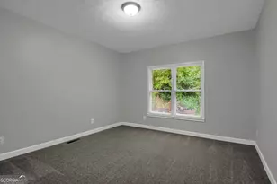 135 Little Haynes Dr, Loganville, GA 30052 - Photo 17