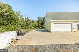 1979 Dent Dr, Musella, GA 31066 - Photo 71