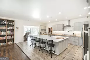 1979 Dent Dr, Musella, GA 31066 - Photo 11