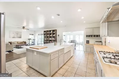 1979 Dent Drive, Musella, GA 31066 - Photo 5