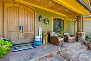 1320 Burroughs Rd, Lavonia, GA 30553 - Photo 5