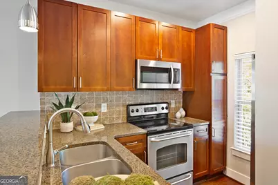 220 Semel Circle NW #138, Atlanta, GA 30309 - Photo 3