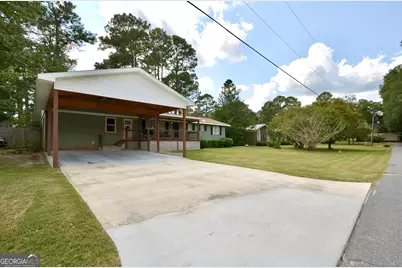 228 Legion Drive, Eastman, GA 31023 - Photo 3