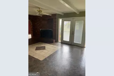 1203 E Barnard Street, Glennville, GA 30427 - Photo 9