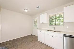 3417 Little Beth Ct, Decatur, GA 30034 - Photo 5