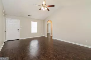 507 Heritage Ridge Dr, Monroe, GA 30655 - Photo 5