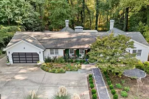 1905 Gainsborough Dr, Atlanta, GA 30341 - Photo 11