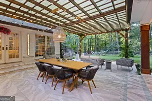 1905 Gainsborough Dr, Atlanta, GA 30341 - Photo 43