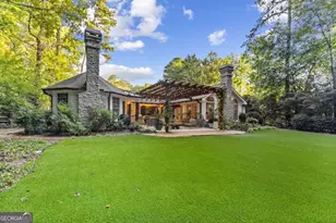 1905 Gainsborough Dr, Atlanta, GA 30341 - Photo 45