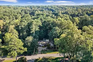 1905 Gainsborough Dr, Atlanta, GA 30341 - Photo 7