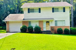 859 Forest Lake Dr S, Macon, GA 31210 - Photo 1