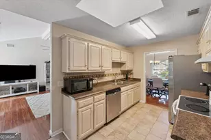 520 Wellington Way, Hinesville, GA 31313 - Photo 5