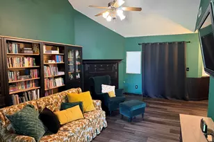 25 Peeks Ct, Senoia, GA 30276 - Photo 11