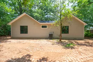 1247 Cherokee Ave, Griffin, GA 30223 - Photo 3