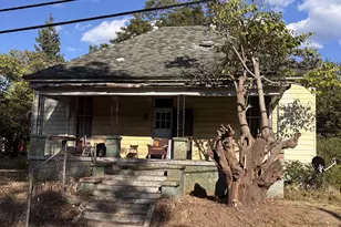 296 N Washington Ave, Talbotton, GA 31827 - Photo 1