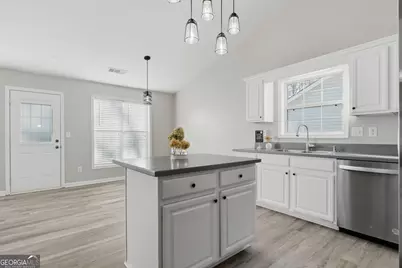 4160 McEver Park Drive, Acworth, GA 30101 - Photo 9