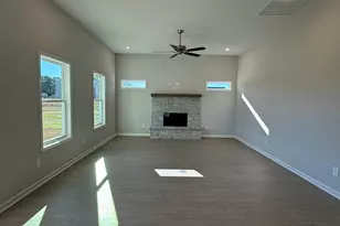 2630 Williamson Rd, Williamson, GA 30292 - Photo 19