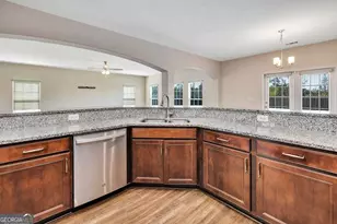 231 Chestnut Dr, Brunswick, GA 31523 - Photo 13