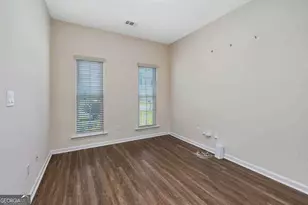 231 Chestnut Dr, Brunswick, GA 31523 - Photo 5