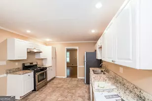 4027 Evelyn Dr, Powder Springs, GA 30127 - Photo 7