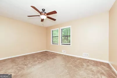 4027 Evelyn Drive, Powder Springs, GA 30127 - Photo 9