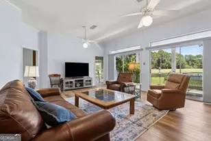 564 Cardinal Cir E, Saint Marys, GA 31558 - Photo 13