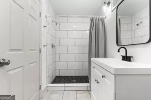 911 Hamilton Ct, Savannah, GA 31401 - Photo 13