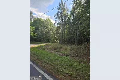 8025 Creekwood Drive, Fairburn, GA 30213 - Photo 5