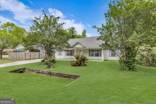 304 E Tietgen St, Pooler, GA 31322 - Photo 5