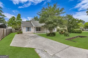 304 E Tietgen St, Pooler, GA 31322 - Photo 7