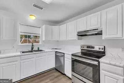 304 E Tietgen Street, Pooler, GA 31322 - Photo 13