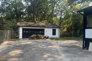 1824 Tiger Flowers Dr NW, Atlanta, GA 30314 - Photo 3