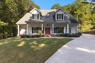 107 Cameron Pointe Dr, Lagrange, GA 30240 - Photo 1