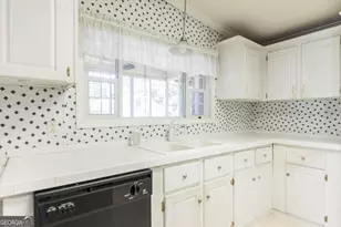 106 Coventry Manor Ct, Byron, GA 31008 - Photo 13