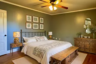 324 N Rhodes St, Union Point, GA 30669 - Photo 47