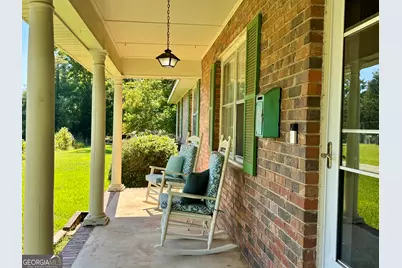 324 N Rhodes Street, Union Point, GA 30669 - Photo 3